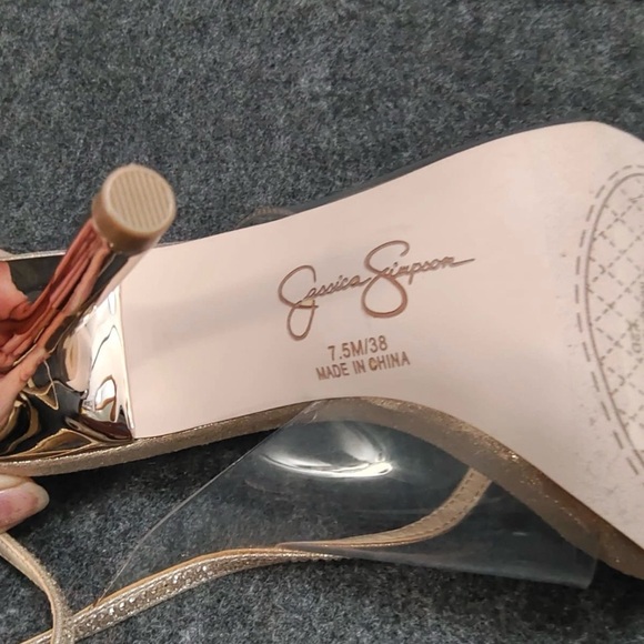 NWOB Jessica Simpson Gold Heeled Sandals - Picture 6 of 7